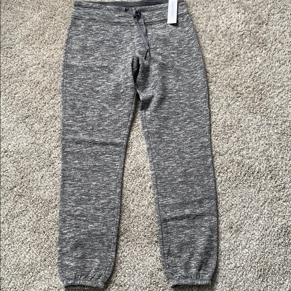 Gray ankle joggers